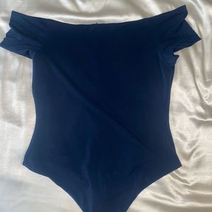 Alice+ Olivia - Navy Ashlena Off-the-shoulder Thong Bodysuit Tank Top/Cami